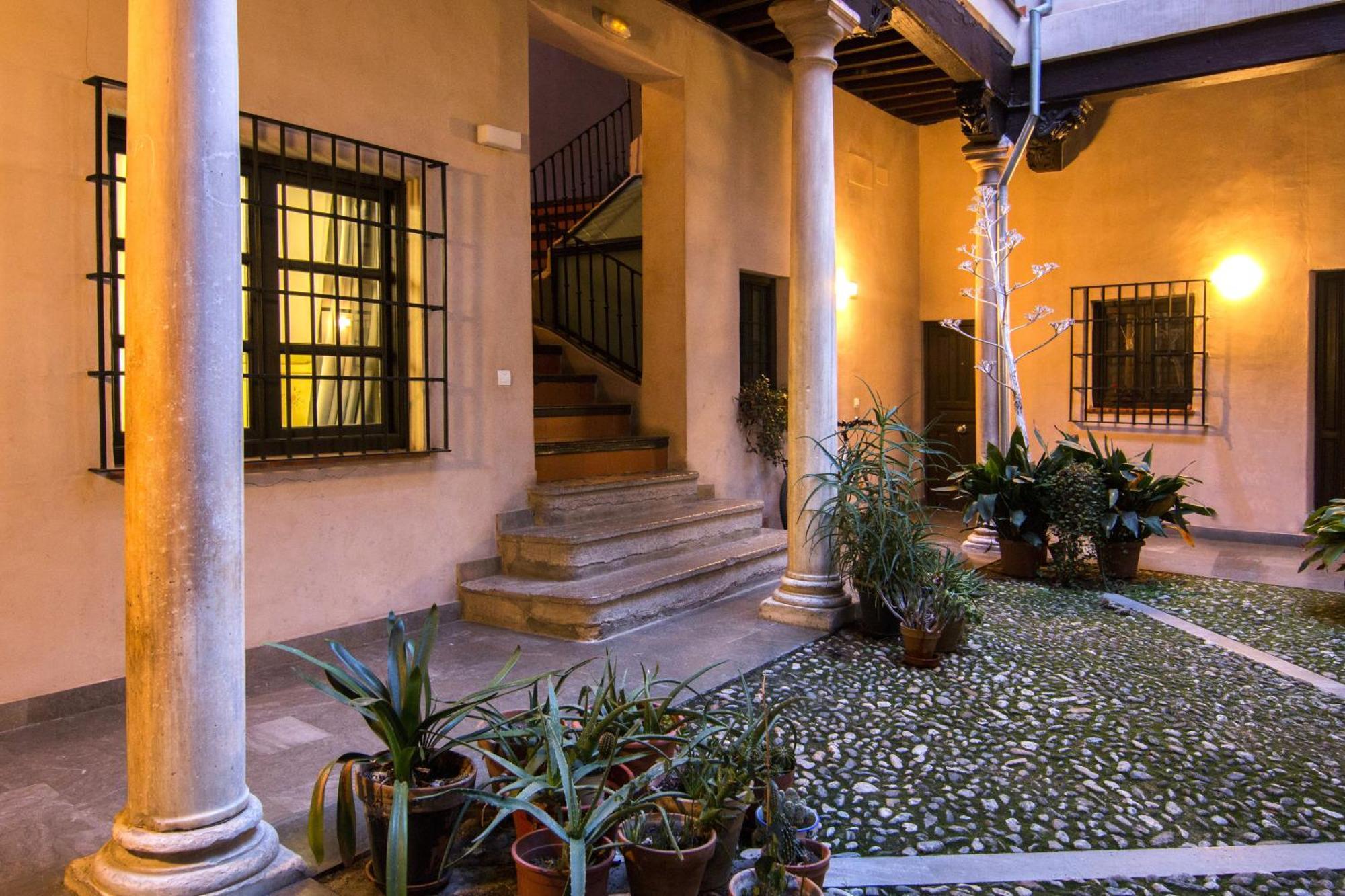 Magic Alhambra Retreat Apartment กรานาดา ภายนอก รูปภาพ